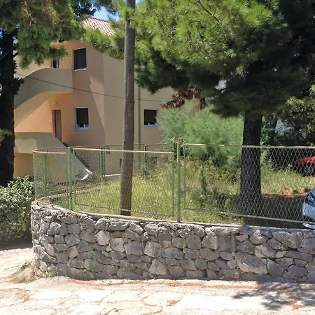 Apartment Amazing In Kastel Gomilica With Wifi